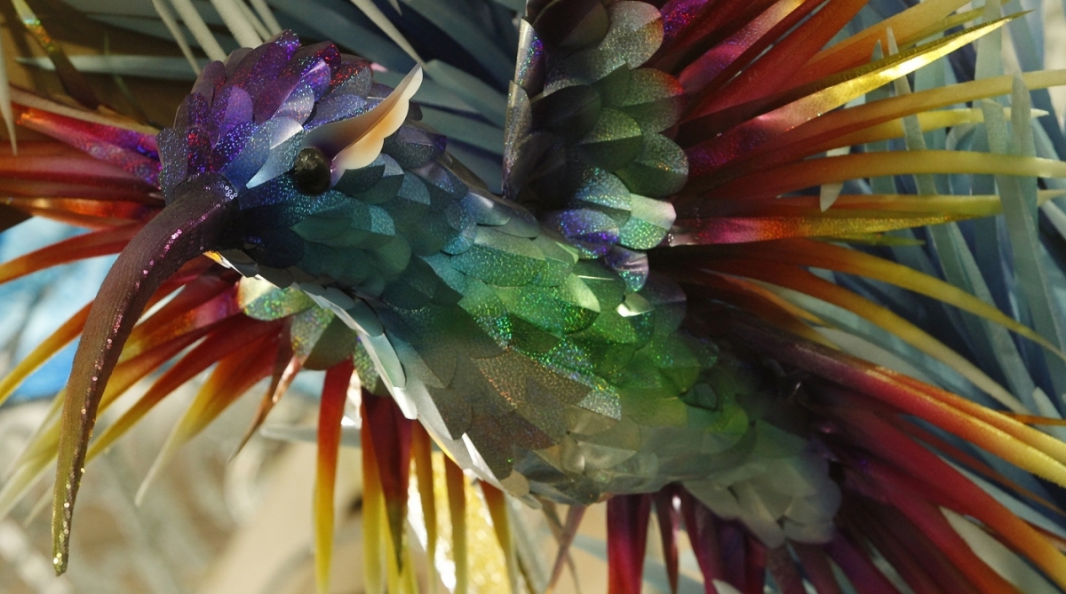 12/01/2018 - Carnaval 2018 / Preparativos no barracão da escola de samba Beija Flor, na Cidade do Samba, para sua participação no desfile do Grupo Especial, no Sambódromo. Na imagem, detalhe de alegorias da agremiação. Foto de Alexandre Brum / Agência O Dia - CIDADE SAMBA DESFILE CARNAVAL MARQUES DE SAPUCAî