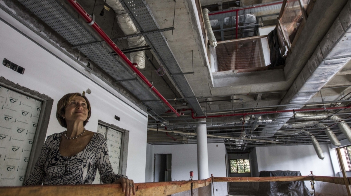 Eliete Bouskela professora e pesquisadora da Uerj que aguarda liberação de verba do governo estadual, para finalizar a construção do prédio onde vai funcionar projeto de ajuda aos portadores de obesidade. Rj, 12 de janeiro.