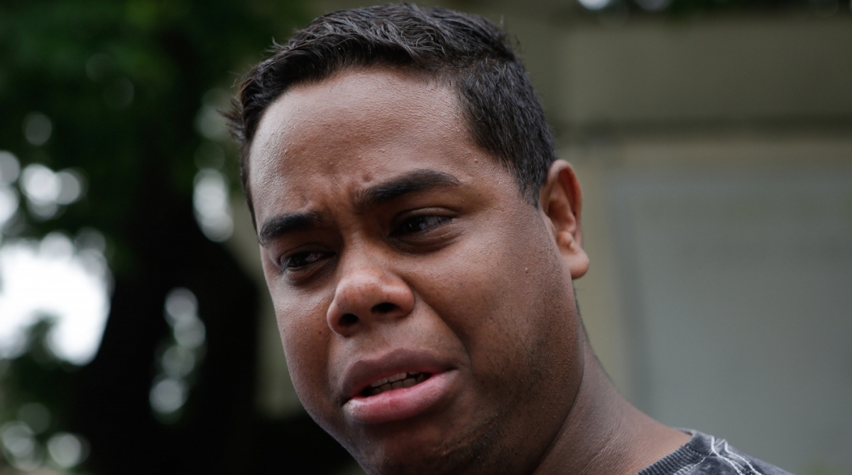 2018-01-14 - Wallace Silva de Ara&uacute;jo esposo da Michelle Ramos da Silva Nascimento Ara&uacute;jo gr&aacute;vida de 8 meses que foi baleada na cabe&ccedil;a durante tentativa de assalto em Belford Roxo, na Baixada Fluminense. Michelle Ramos da Silva Nascimento Ara&uacute;jo, de 33 anos, foi levada para a UPA Bom Pastor, e, em seguida, para o Hospital Geral de Nova Igua&ccedil;u, tamb&eacute;m na Baixada, onde est&aacute; internada em estado grav&iacute;ssimo. Foto: Luciano Belford / Agencia O Dia