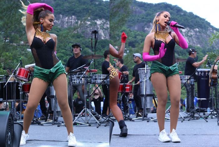 Anitta ensaia para seu bloco de Carnaval na Barra da Tijuca
