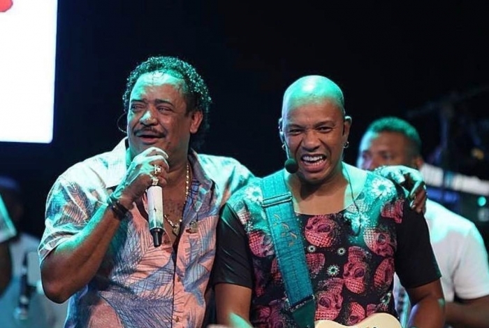 Compadre Washington, do É o Tchan, e Anderson, do Molejo, em apresentação do Moletchan - Reprodução