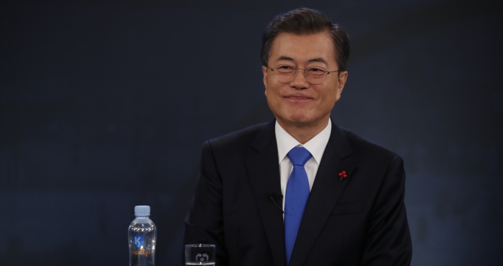 Líder sul-coreano, Moon Jae-in tenta amenizar relação 'quente' entre EUA e Coreia do Norte