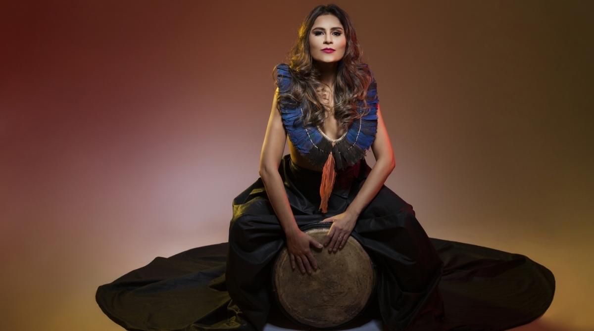 Lia Sophia - Divulga&ccedil;&atilde;o/Fred Chalub