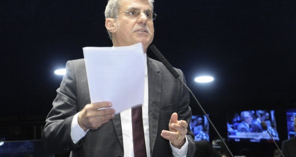 Plen�rio do Senado Federal durante sess�o deliberativa extraordin�ria.. .Em pronunciamento, senador Romero Juc� (PMDB-RR)...Foto: Waldemir Barreto/Ag�ncia Senado