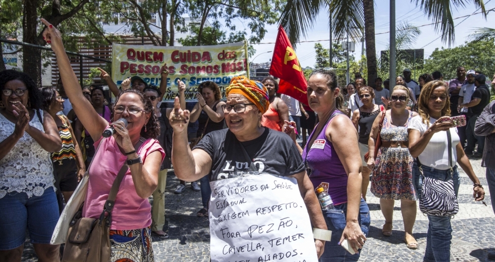 Movimento do funcionalismo quer retorno do calend�rio antigo