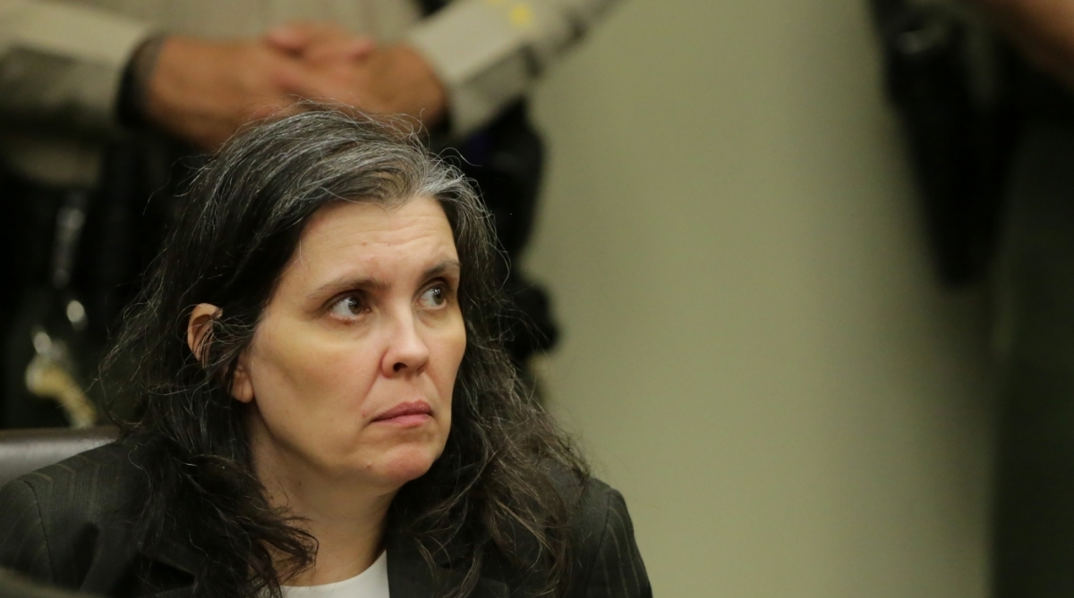 Louise Turpin durante o julgamento. Casal não se apresentou com o uniforme de presidiário 