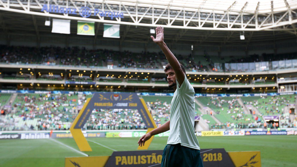 Scarpa foi apresentado oficialmente nesta sexta-feira - Divulgação/Palmeiras