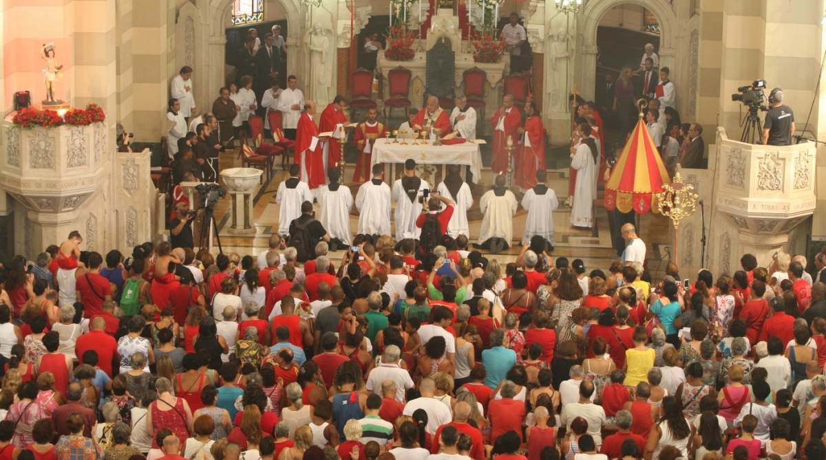 Tradicionais missas em homenagem ao padroeiro ocorrerão de hora em hora na Igreja dos Capuchinhos -  Estefan Radovicz