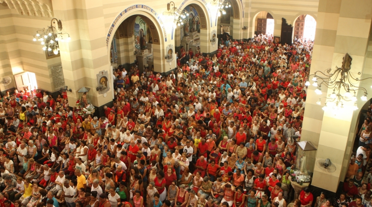 Missa do padroeiro do Rio de Janeiro na Igreja dos Capuchinhos -  Estefan Radovicz/Agência O Dia                 