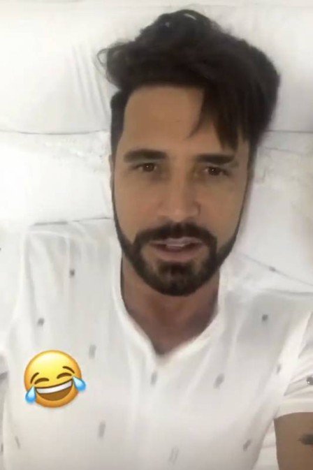 Latino mostra novo visual - Reprodução Internet