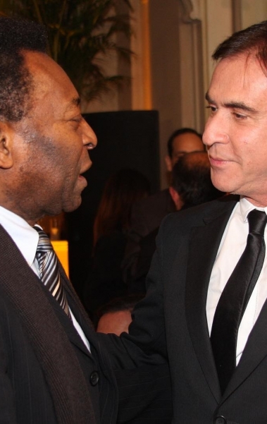 Juliana Paes com Amaury Jr.