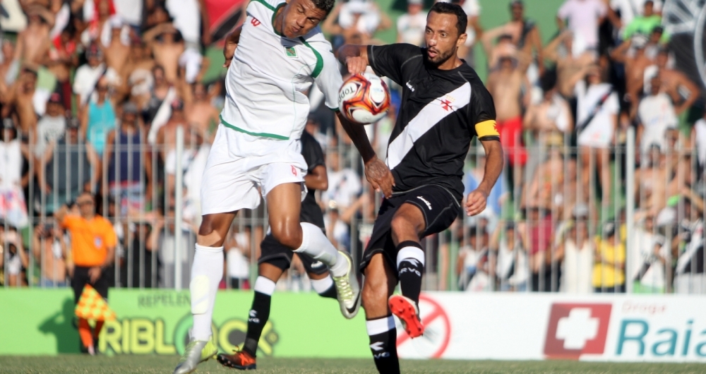 Nenê durante a partida contra a Cabofriense