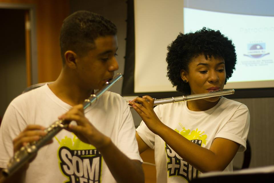 O projeto Som Eu beneficia crianças e jovens de Duque de Caxias - FOTO DE DIVULGAÇÃO