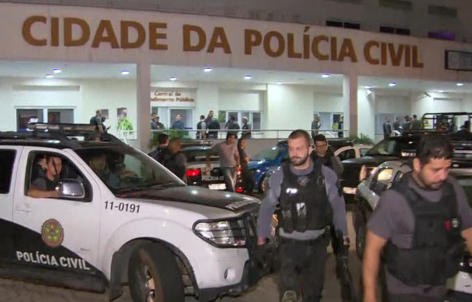 Pelo menos 350 agentes da PRF, Polícia Civil e da PF participam da operação