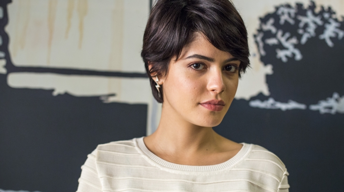 Julia Dalavia vai ter uma grave doen&ccedil;a em 'O Outro Lado do Para&iacute;so'. A atriz tamb&eacute;m teve uma personagem gravemente doente em 'Os Dias Eram Assim'