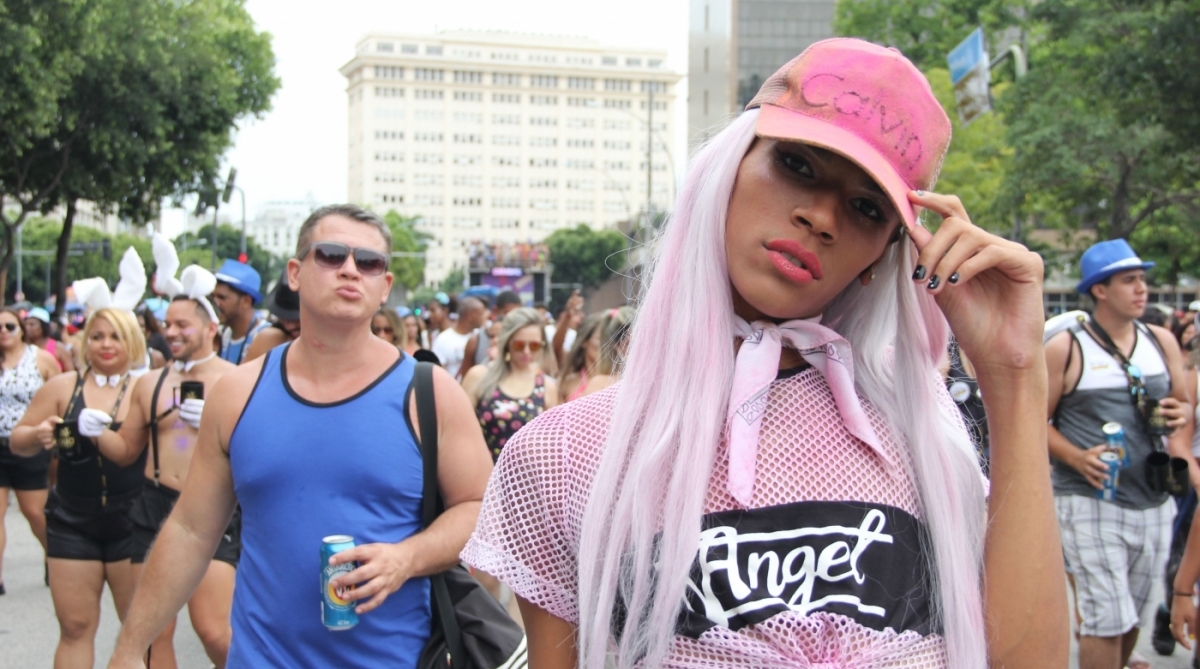 AGÊNCIA DE NOTÍCIAS - PARCEIRO - Bloco da Preta arrasta milhares de foliões pelas ruas do Centro do Rio, neste Domingo de pré carnaval. Foto: Fausto Maia/Parceiro/Agência O Dia