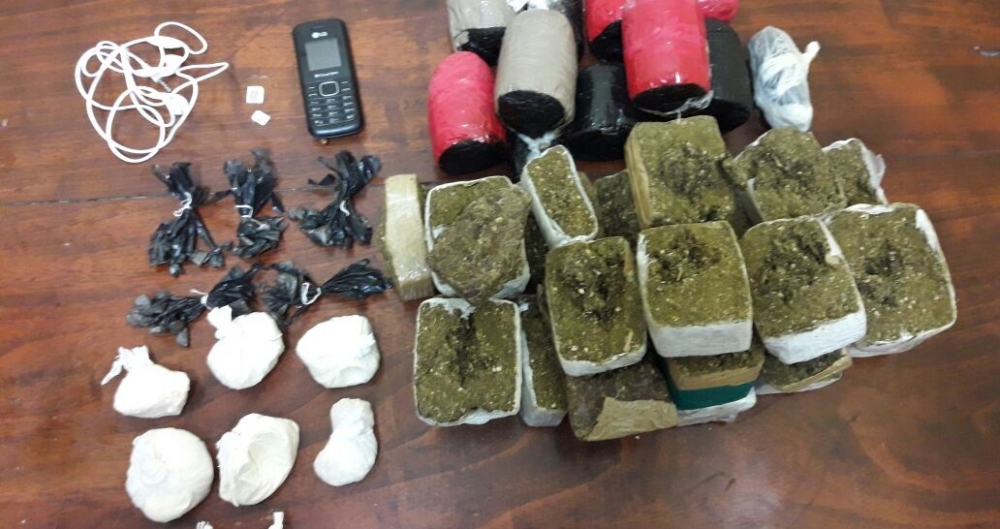 Seap apreende maconha e coca�na em unidades prisionais 