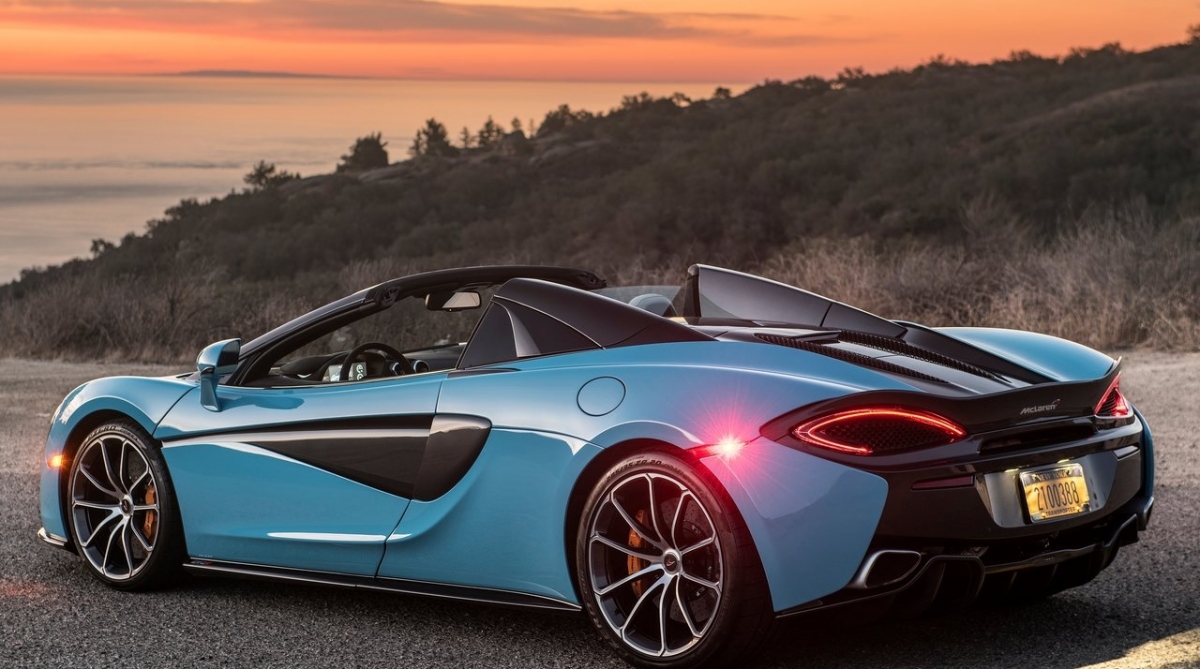 Mclaren 570S Spider chega ao Brasil custando R$ 2.2 milhões