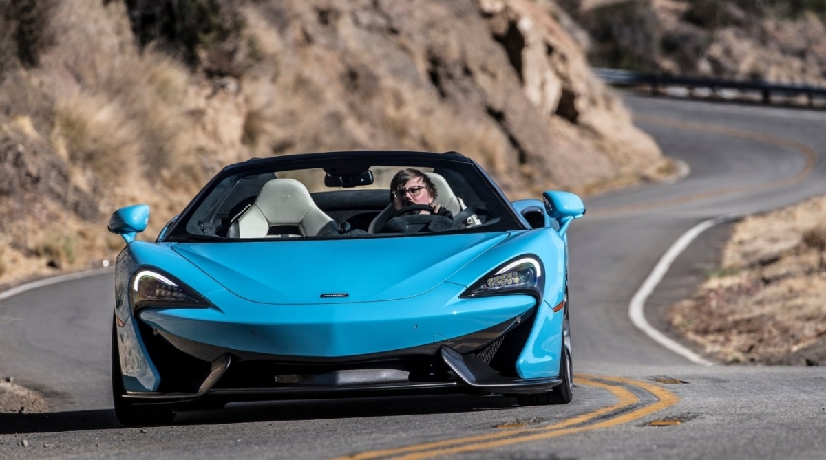 Mclaren 570S Spider chega ao Brasil custando R$ 2.2 milhões