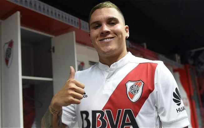 Juan Fernando Quintero disse n�o ser gordo, mas 'bundudo'