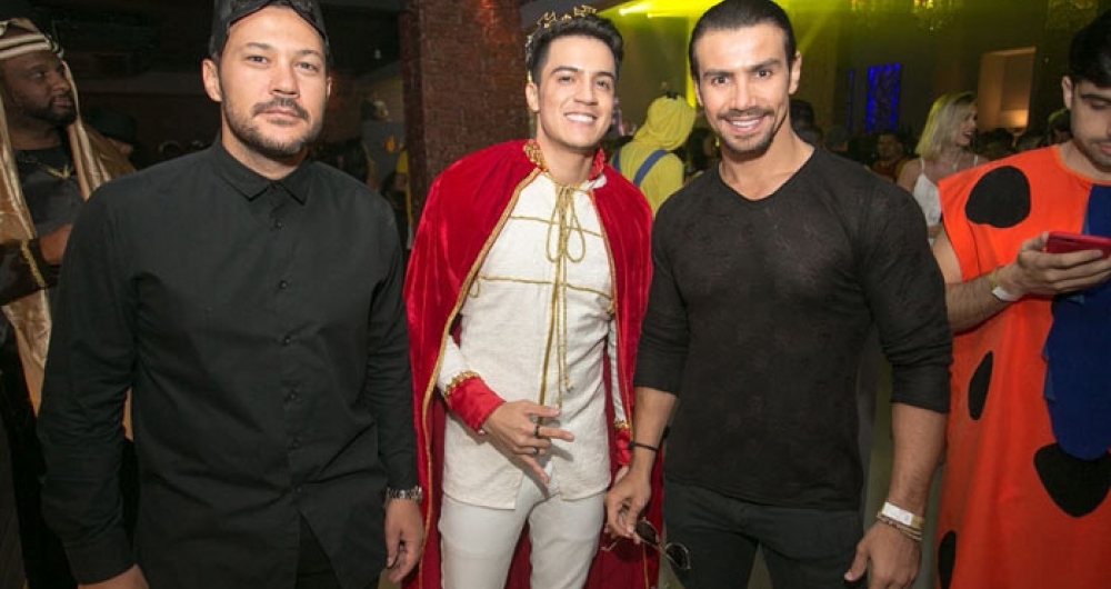 Jefferson Moraes comemorou seus 25 anos com festa � fantasia em Goi�nia