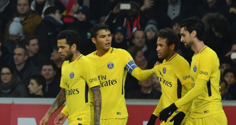 Thiago Silva n�o consegue liderar companheiros do PSG sobre conflitos internos