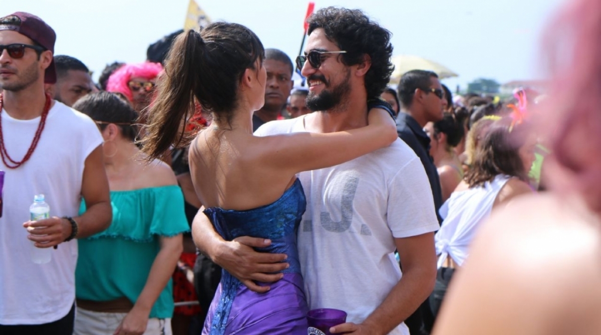 Thaila Ayala e o namorado, Renato Go&eacute;s 