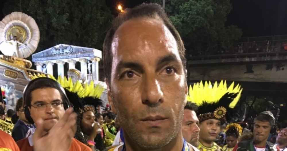 Edmundo na concentra��o