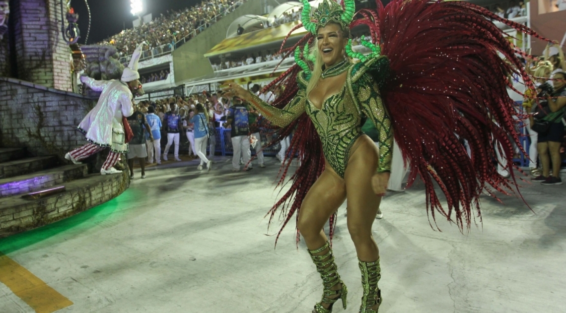 Carnaval 2018 - Desfile das Escolas do Grupo A na Marques de Sapuca�. G.R.E.S. Unidos do Viradouro