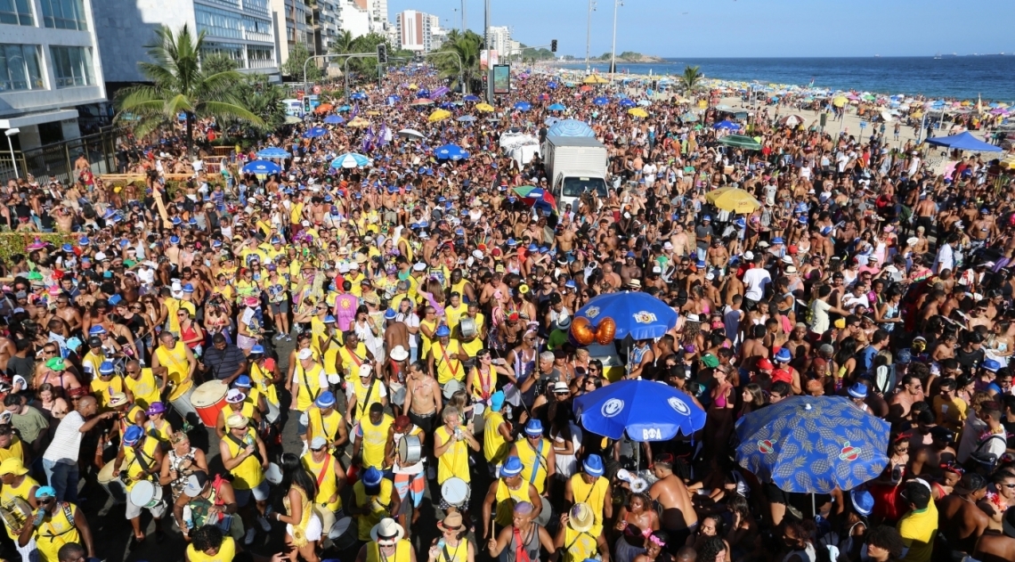 Simpatia � Quase Amor  arrasta foli�es em Ipanema 