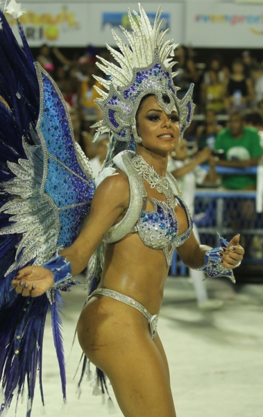 Carnaval 2018 - Desfile das Escolas do Grupo A na Marques de Sapuca�. G.R.E.S. Academicos de Santa Cruz