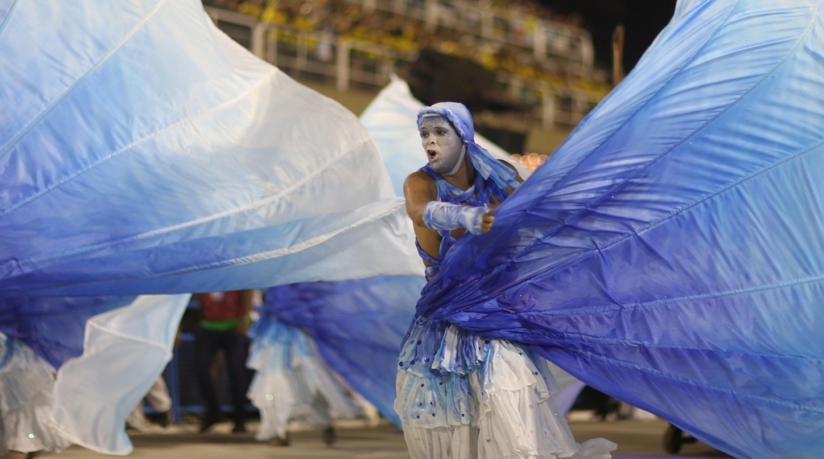 Comiss&atilde;o de Frente foi um dos destaques da Portela