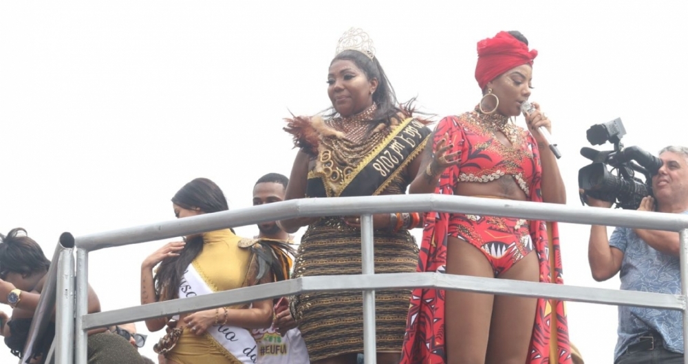 Fervo da Lud: Cantora estreia no carnaval de rua do Rio