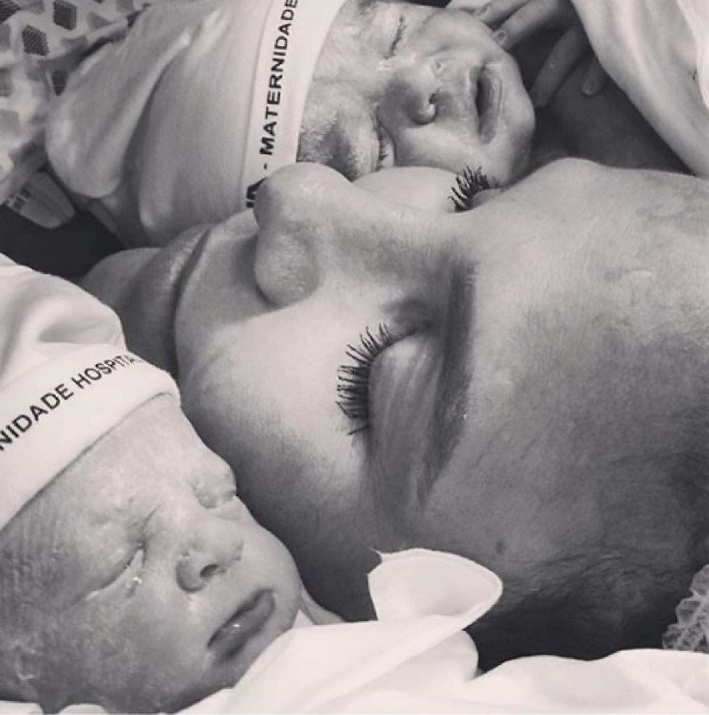 Ivete Sangalo e as gêmeas Marina e Helena - Reprodução/Instagram