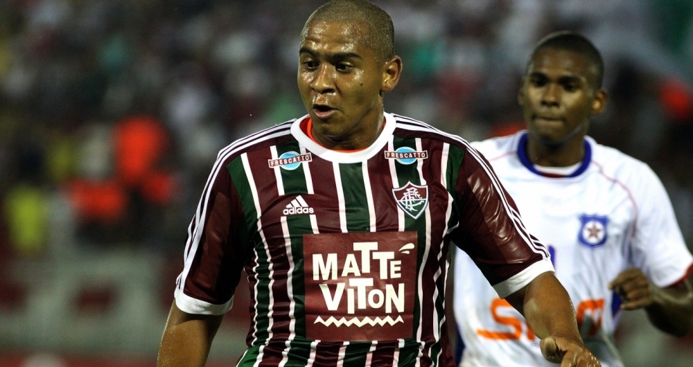 Walter com a camisa do Fluminense