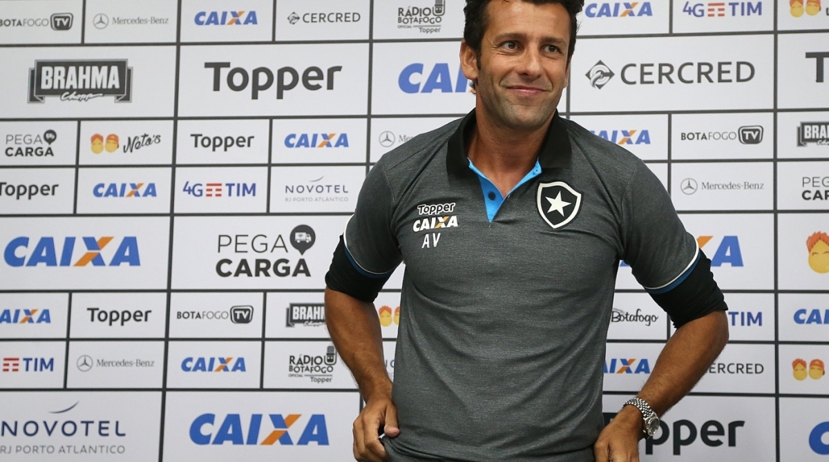 Alberto Valentim durante Apresentacao no Estadio Nilton Santos. 14 de Fevereiro de 2018, Rio de Janeiro, RJ, Brasil. Foto: Vitor Silva/SSPress/Botafogo.