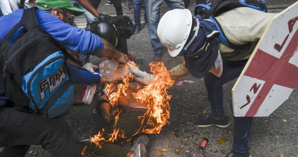 Foto do protesto contra o presidente venezuelano Nicolas Maduro, em Caracas, no dia 3 de maio de 2017
