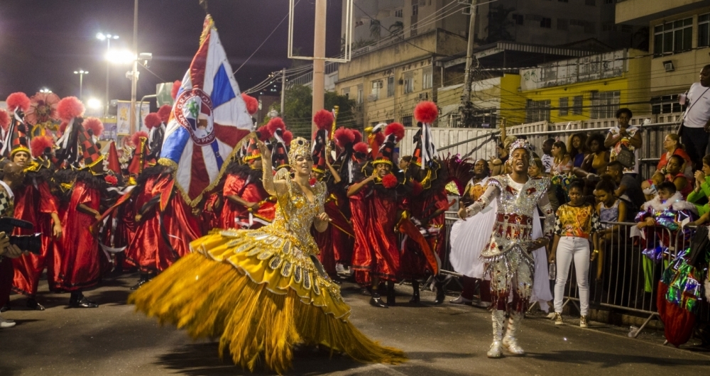 O Carnaval da Intendente Magalh�es tem investimento de R$ 3,5 milh�es da iniciativa privada 