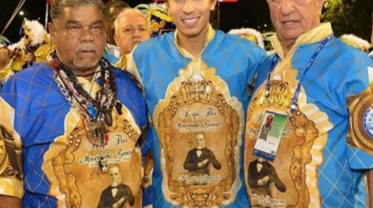 Anísio com a mulher Fabíola, Gabriel e o casal Selminha e Claudinho