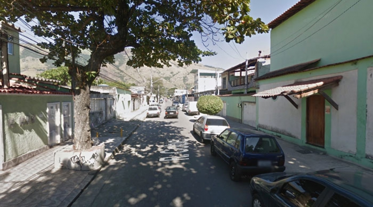 Rua Cobe, em Bangu, onde confronto terminou com PM e outros dois mortos - Reprodução Google Maps