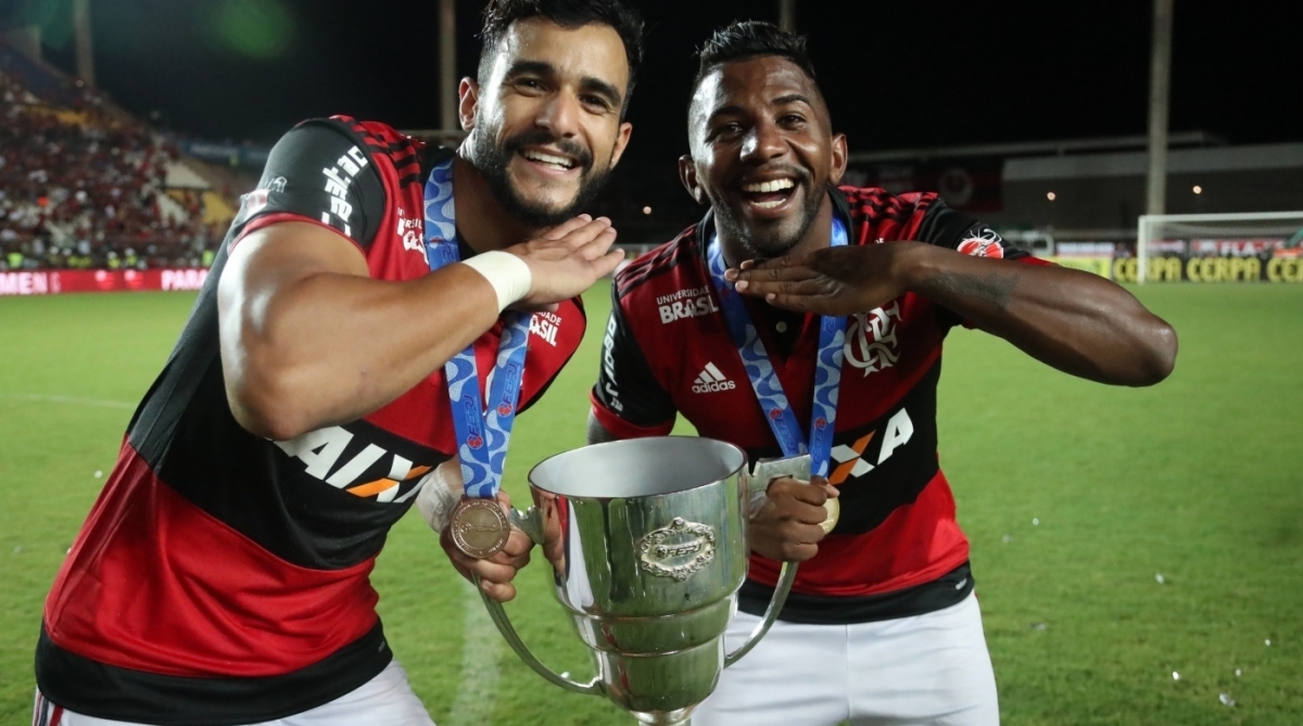 Dourado e Rodinei comemoram o t&iacute;tulo do Flamengo - Gilvan de Souza / Flamengo