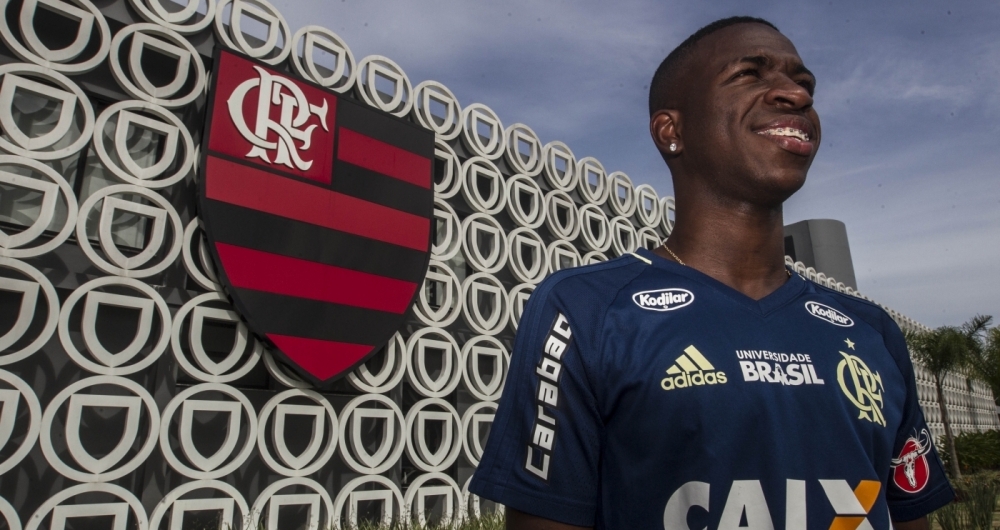 Vinicius Junior não jogou na estreia do Flamengo na Libertadores