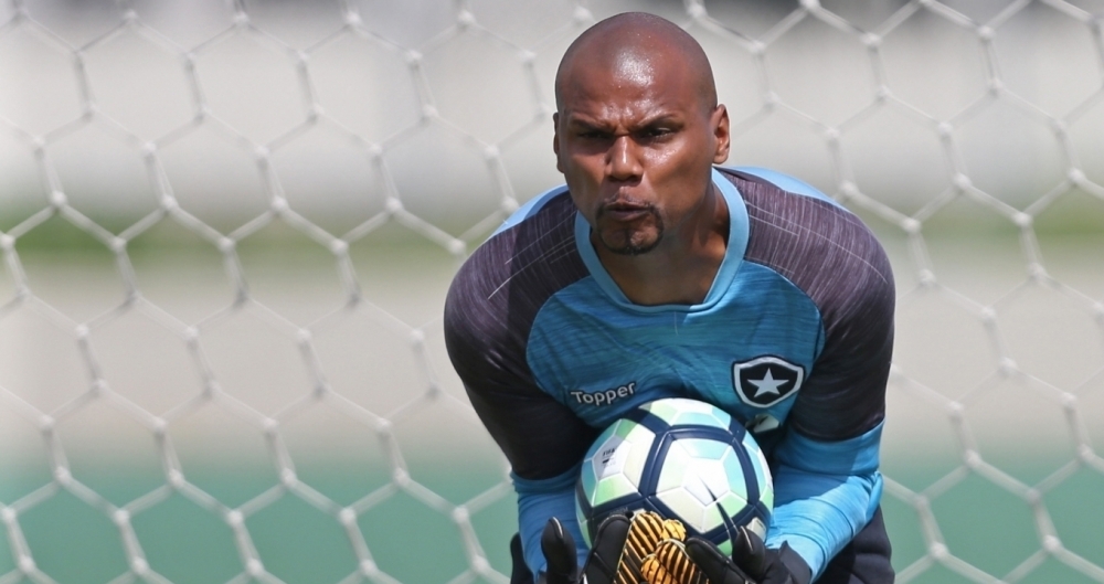 Jefferson está pronto para voltar ao gol alvinegro