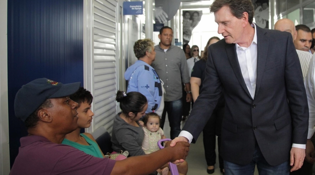 Prefeito Marcelo Crivella visita uma Clínica da Família - Divulgação