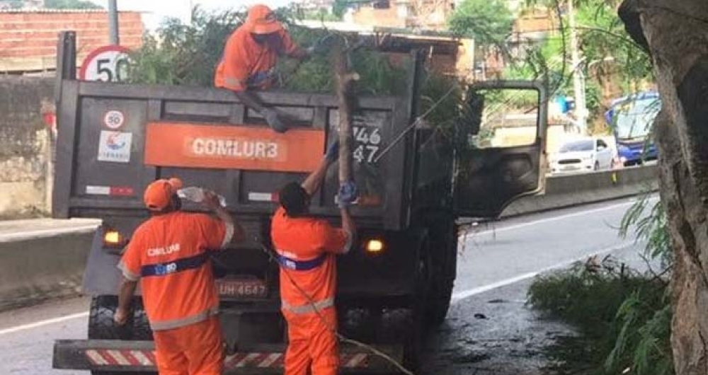 Estrada Graja�-Jacarepagu� foi interditada no sentido Graja�