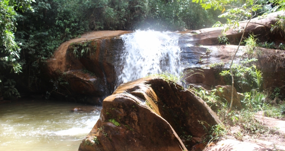 Cachoeira em Piedade de Paraopeba, distrito de Brumadinho