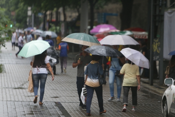 Previsão de chuva forte para este domingo