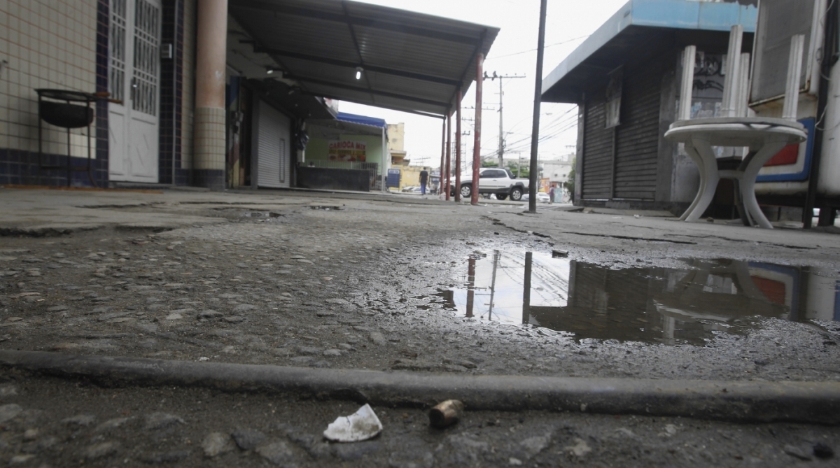Tiroteio em bar de Cascadura Zona Norte do Rio deixa dois morto e cinco feridos   - Severino Silva/ Agência O Dia
