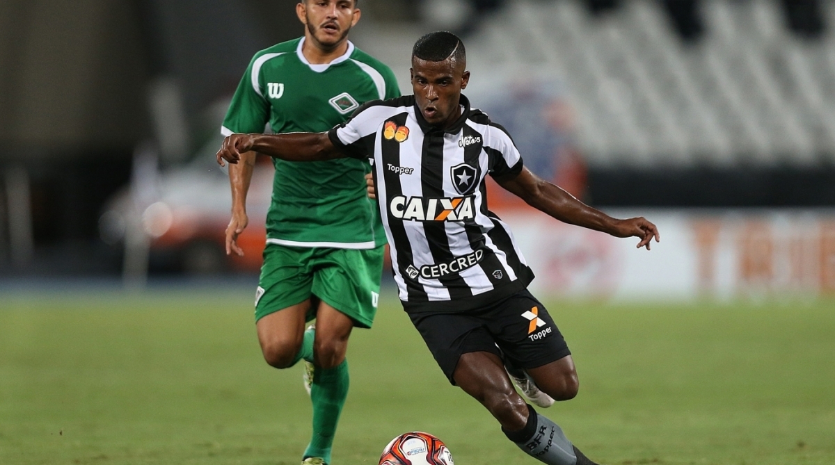 25/02/2018.O jogador Leo Valencia durante a partida entre Botafogo x Cabofriense no Estádio Nilton Santos, válida pela 2ª Rodada da Taça Rio (2º Turno do Campeonato Carioca. Foto -  Vitor Silva / SSPress / Botafogo