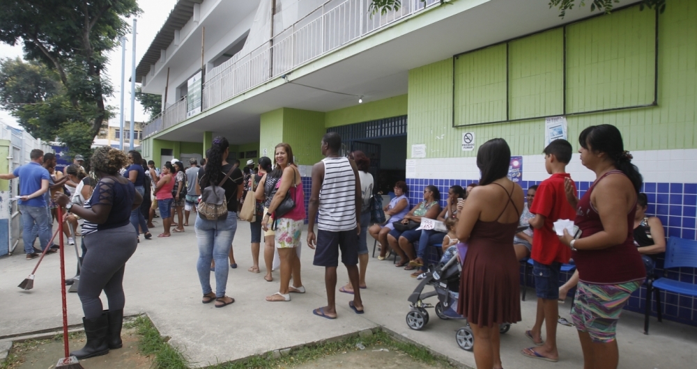 Vacinação contra a febre amarela, posto no Bairro Jardim Meriti, São João de Meriti Baixada Fluminense , Severido  Silva Agencia O Dia